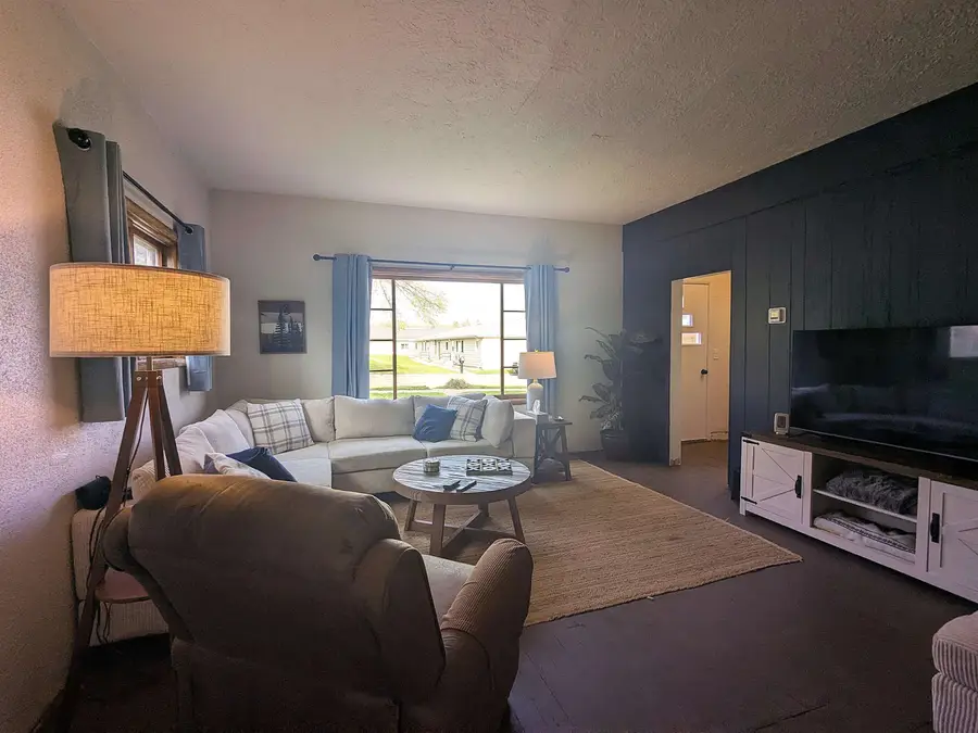 207 2nd Ave NW, Kenmare, ND 58746 - #3