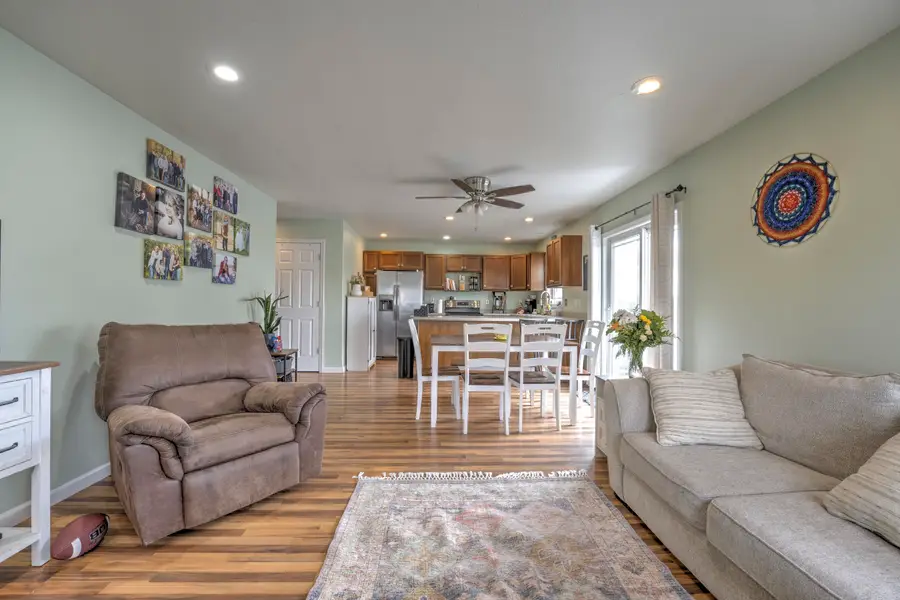 18 ROBERT ST, Burlington, ND 58722 - #3