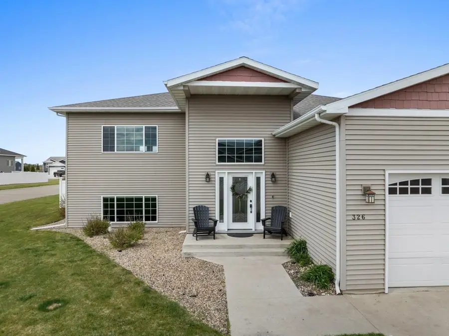 326 5th Ave SW, Surrey, ND 58785 - #2