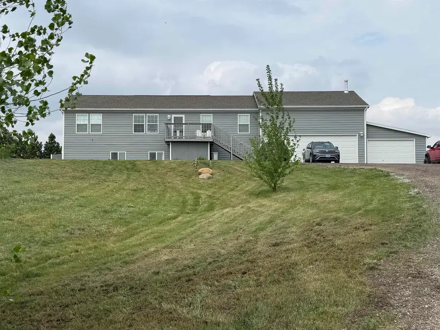8651 SE 111th Street, Minot, ND 58701 - #2