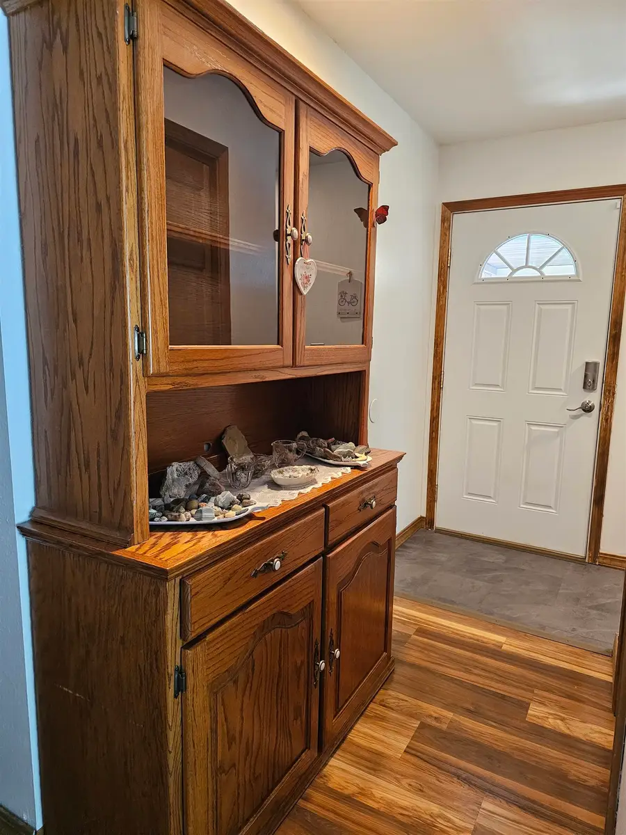 710 McKinley Ave W, Underwood, ND 58576 - #2
