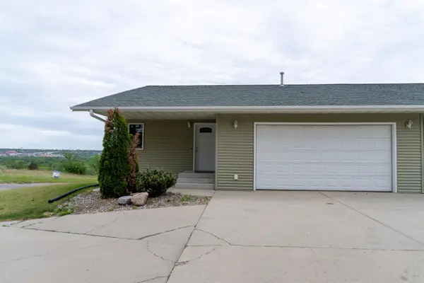 1503 16TH ST NW UNIT A, Minot, ND 58703