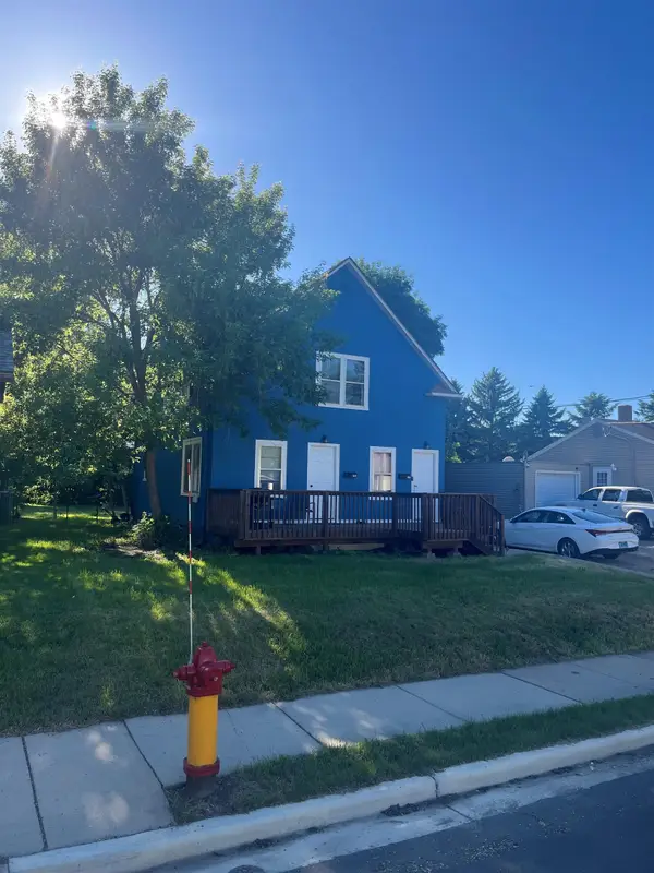 709 1st St NW, Minot, ND 58701