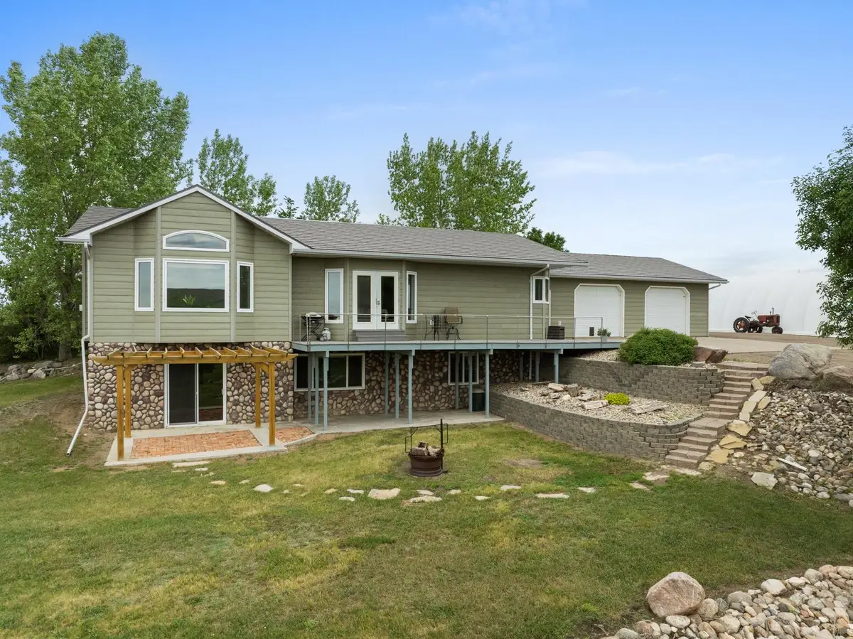 1343 41C Ave NW, Garrison, ND 58540 - #1