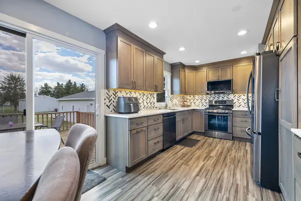 316 NE 3rd Ave, Berthold, ND 58718