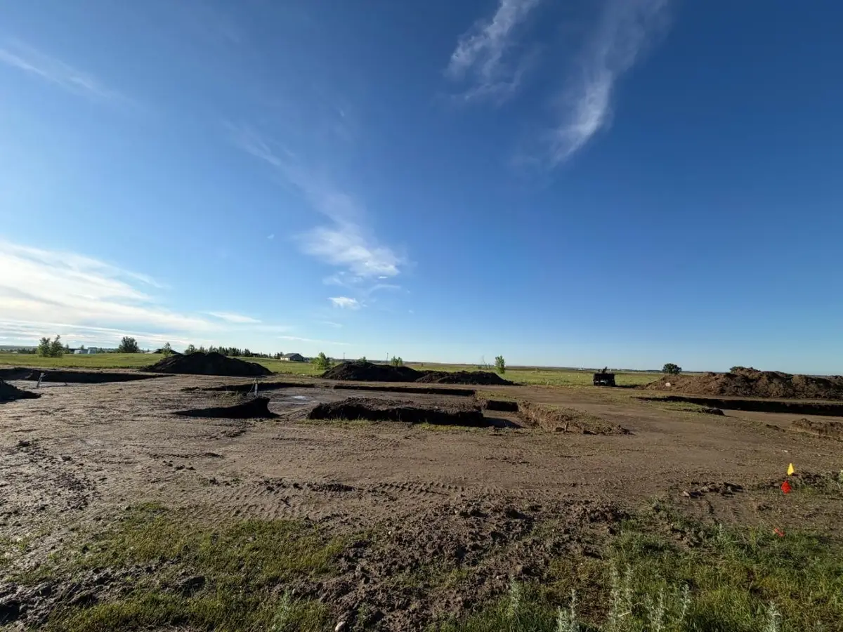 155 Mulberry Loop NE, Minot, ND 58703 - #1