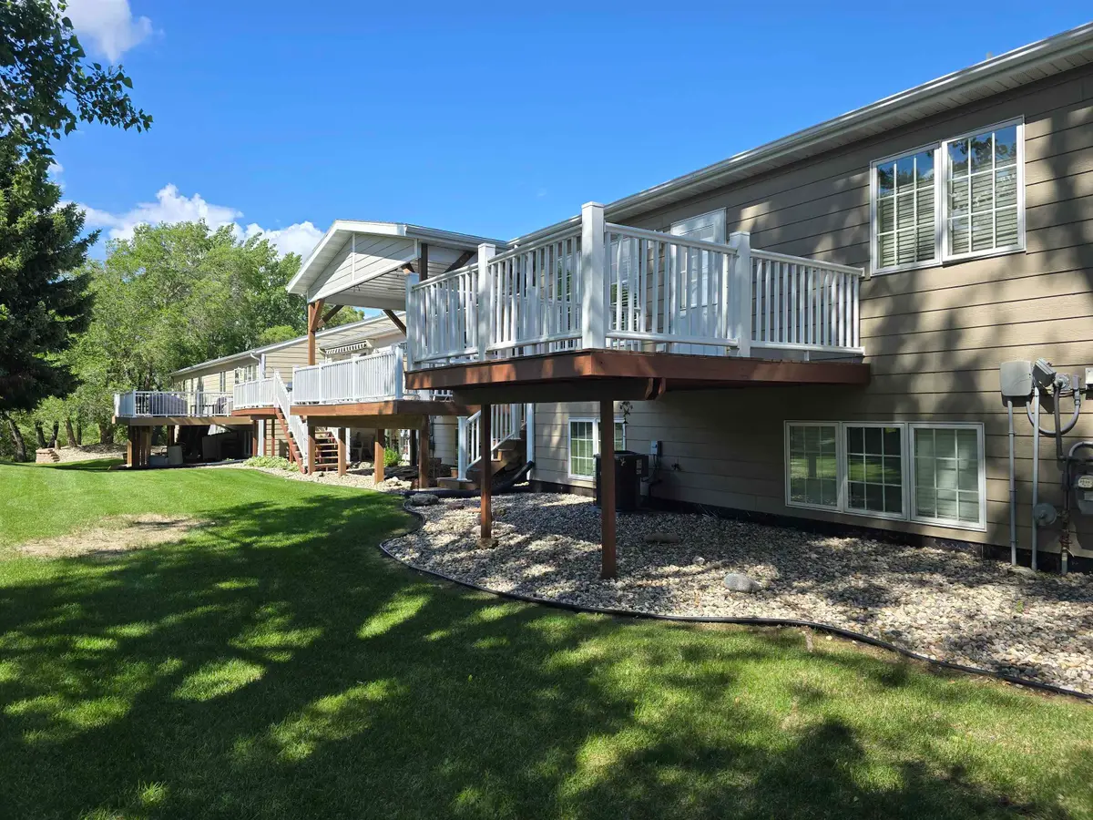 410 28th Ave SW, Minot, ND 58701-0000 - #1