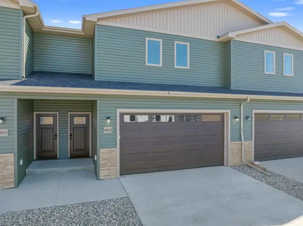 4013 Crossing St SW, Minot, ND 58701