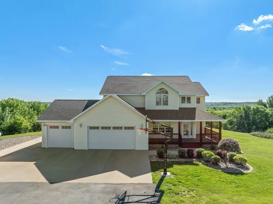 5925 14th Ave. SW, Minot, ND 58701 - #2
