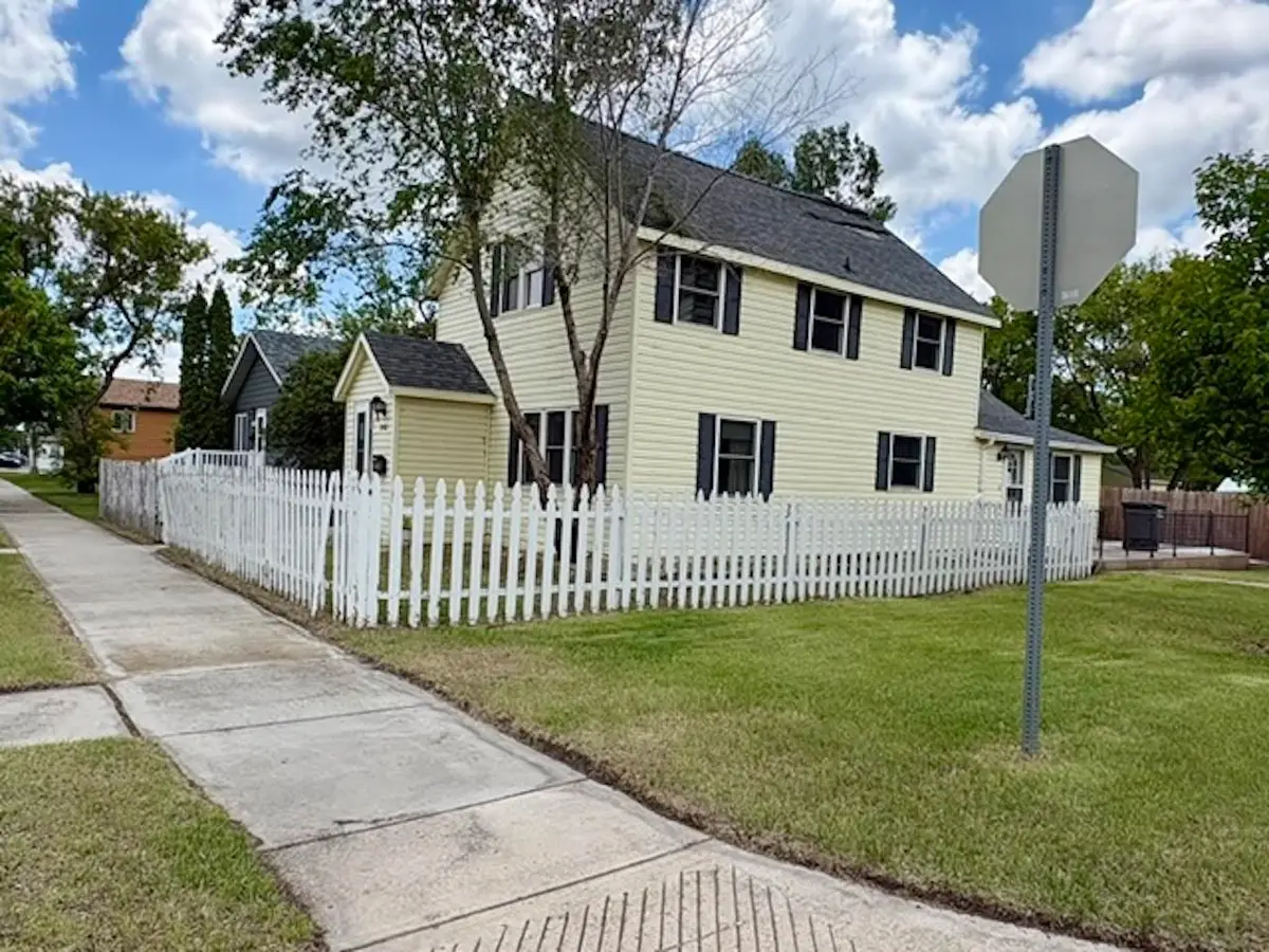 1002 Main St., Bottineau, ND 58318 - #1