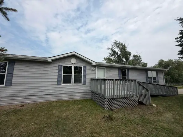 1809 72nst St. SE, Minot, ND 58701