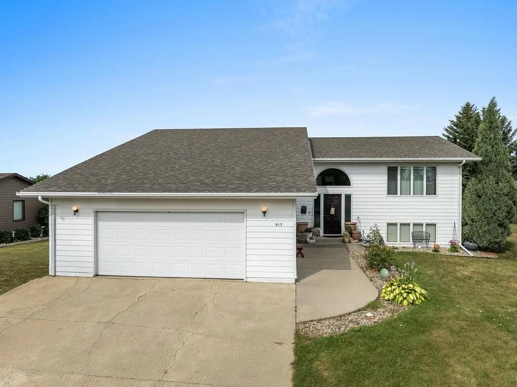 917 2nd Ave NW, Kenmare, ND 58746 - #1