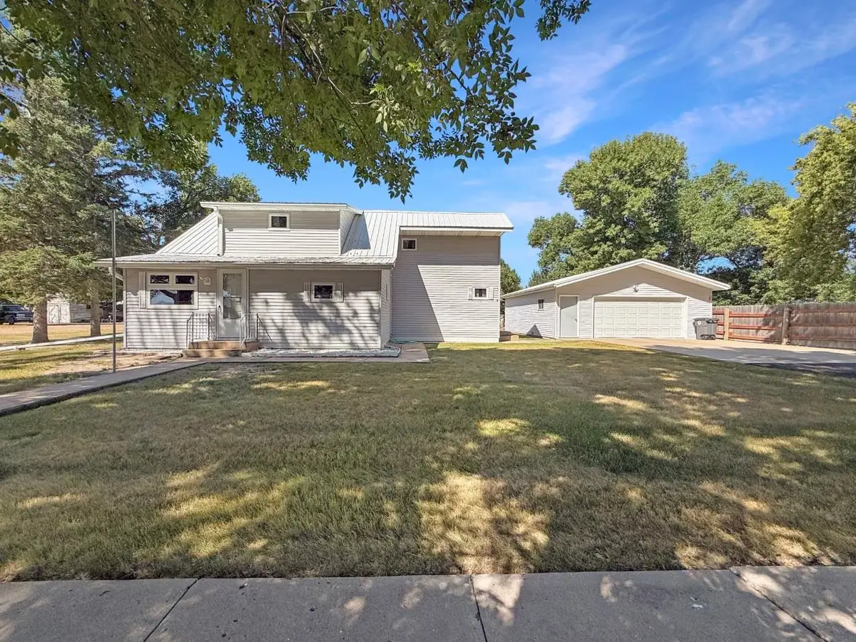 709 Main Street, Plaza, ND 58771 - #1