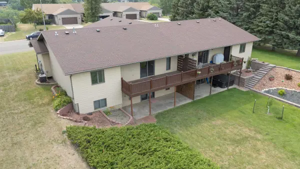 1708 16th St. NW, Minot, ND 58703