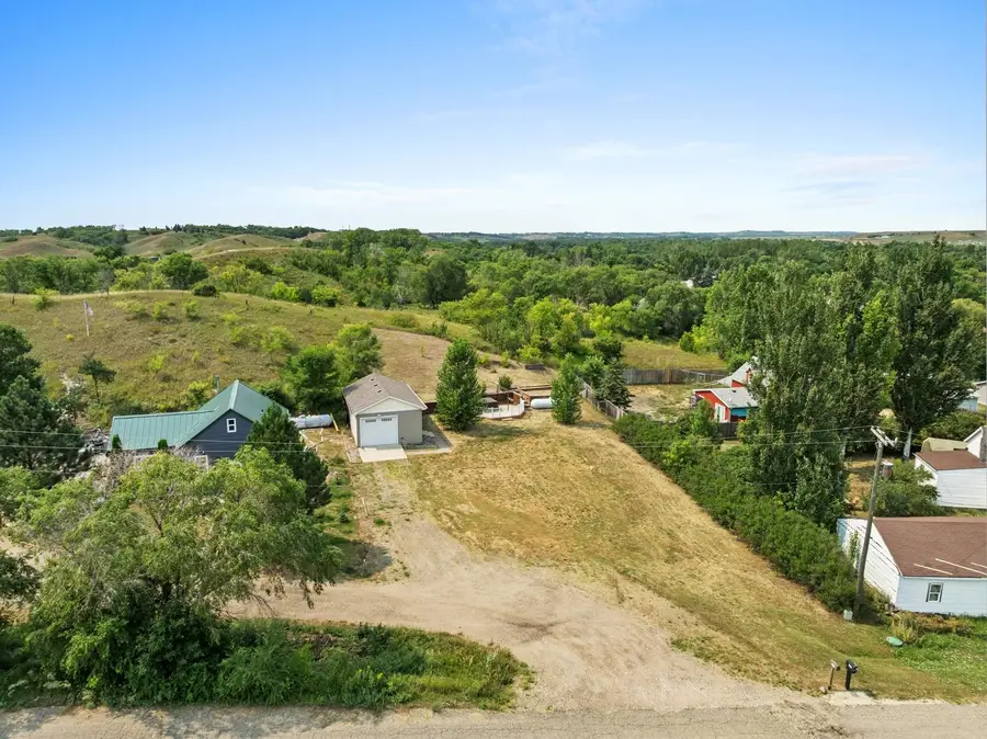 142 2nd St SE, Sawyer, ND 58781 - #3