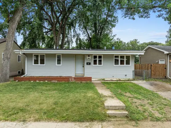 1065 W Central Ave, Minot, ND 58701