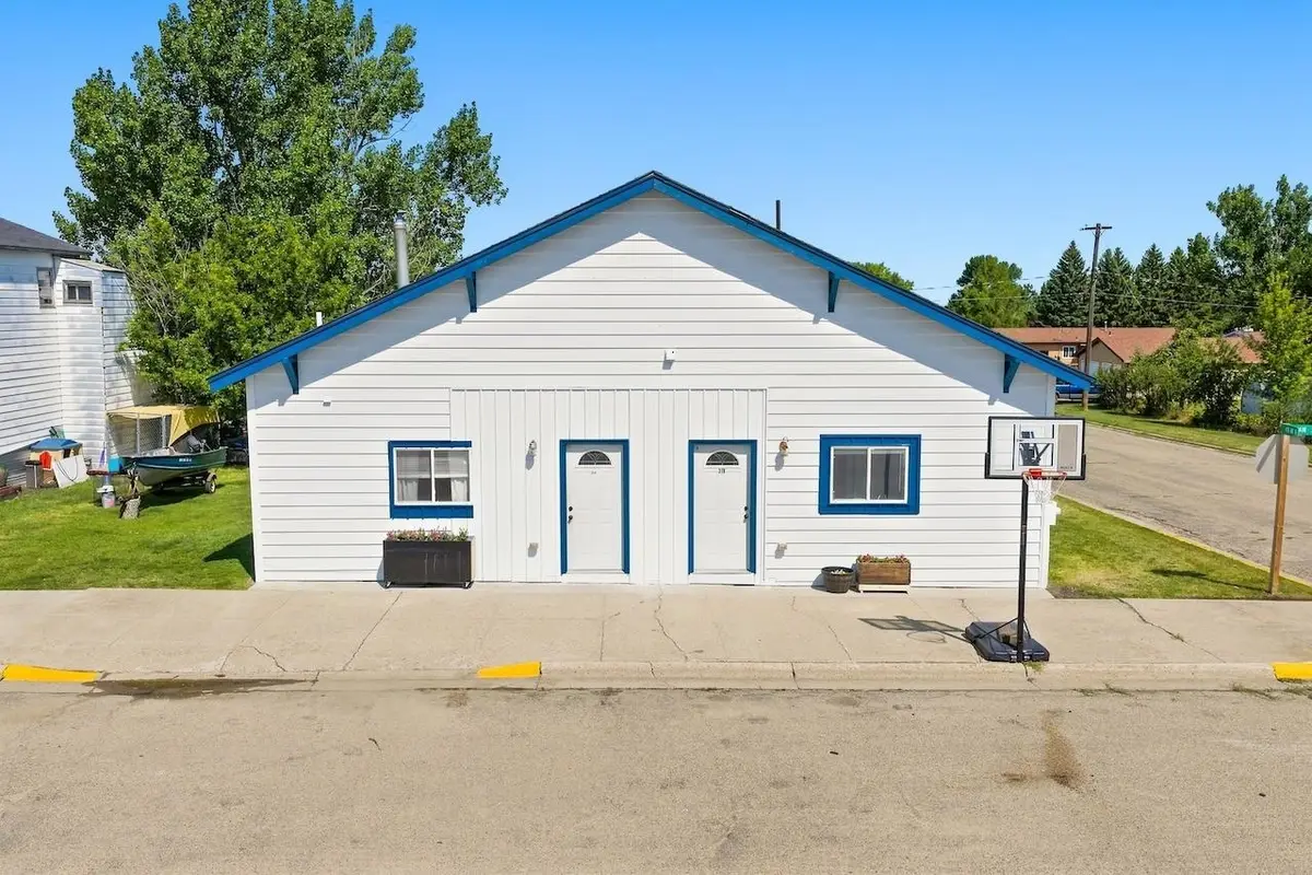 316 & 318 Main St., Glenburn, ND 58740 - #1