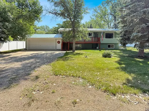 410 Odessa St., Karlsruhe, ND 58744-4408