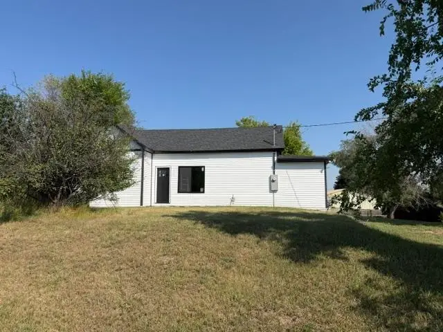 106 Grant Ave, Granville, ND 58741 - #2