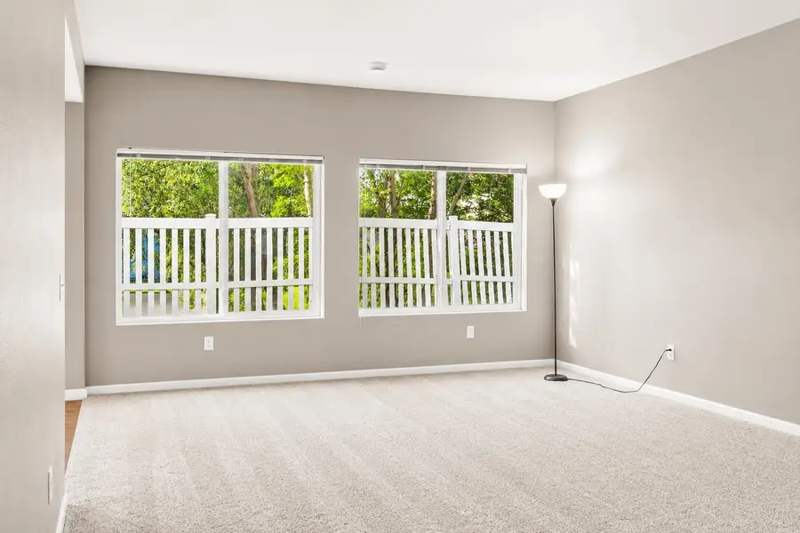 2340 14th St NW, Minot, ND 58703 - #3