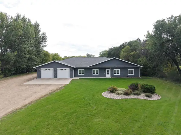 1223 78th St. SE, Minot, ND 58701
