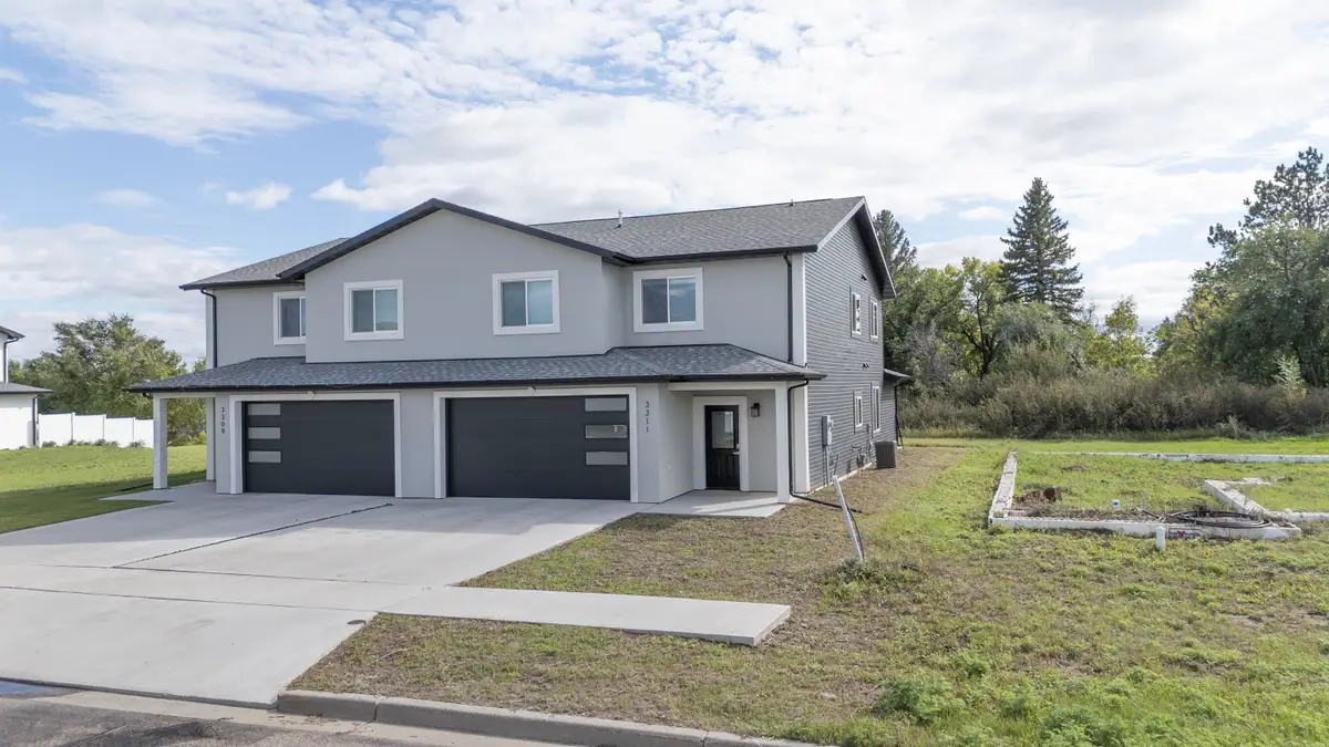3311 20TH AVE NW, Minot, ND 58703 - #1