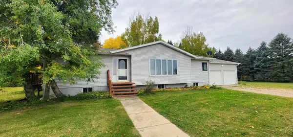 11240 20th Ave SE, Minot, ND 58701