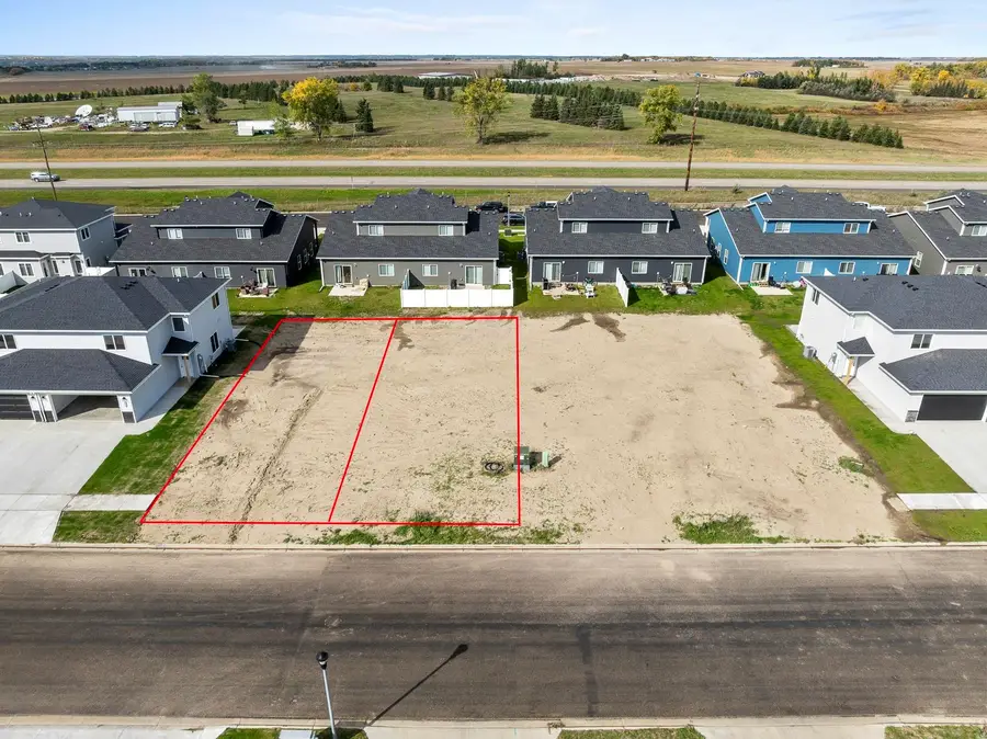 2417 & 2421 Landmark Dr. NW, Minot, ND 58703 - #3