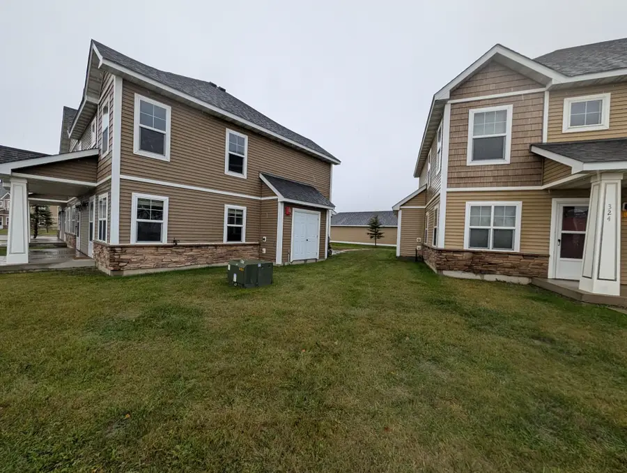 326 SE 10th Ave, Stanley, ND 58784 - #3