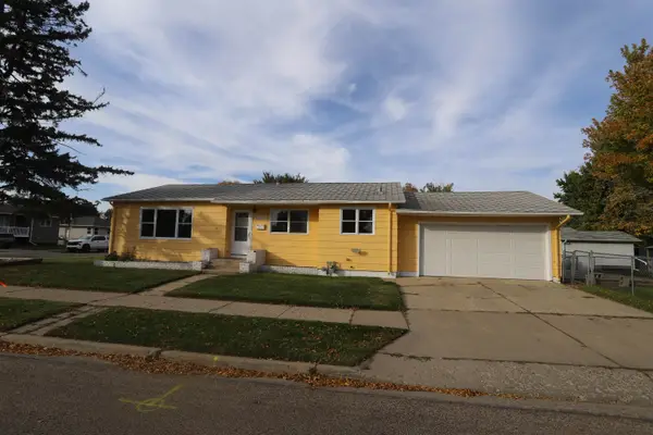 1920 West Central Avenue, Minot, ND 58701
