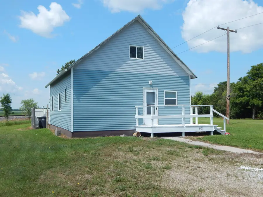 301 3rd AVE W, Makoti, ND 58756 - #2