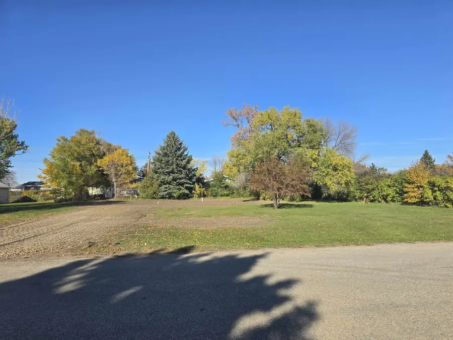 112 NE 2nd St., Surrey, ND 58785 - #2