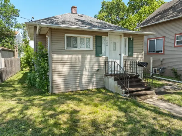 620 NW 5th Ave NW, Minot, ND 58703