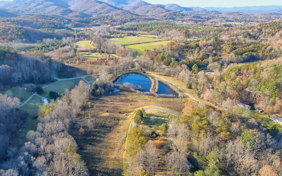 307 Plott Town Overlook, Blairsville, GA 30512 - Image #3