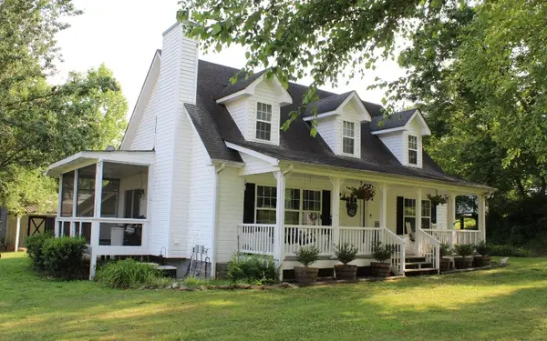 2867 Mobile Rd, Mc Caysville, GA 30555