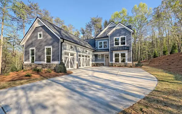 220 Northern Spy Drive, Clarkesville, GA 30523