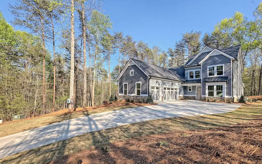 220 Northern Spy Drive, Clarkesville, GA 30523 - Image #2