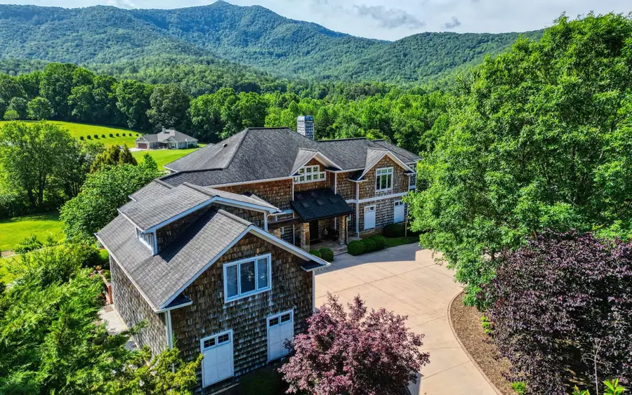 4175 Asheland Cove Drive, Young Harris, GA 30582 - Image #2