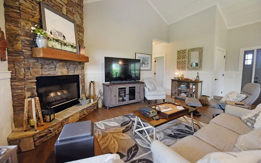 121 Village Loop, Blairsville, GA 30512 - Image #2