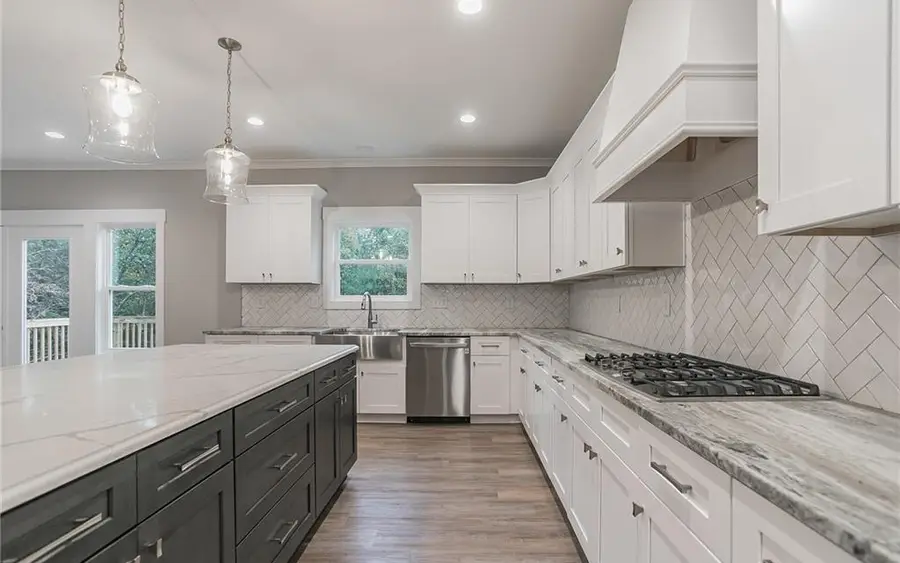 590 Stoneledge Dr, Jasper, GA 30143 - #2