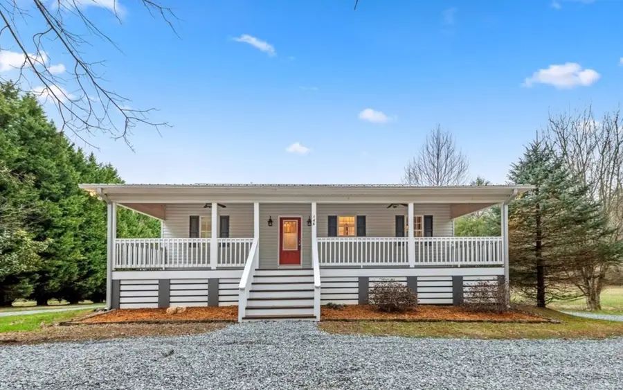 146 Johns Ridge Road, Blue Ridge, GA 30513 - Image #2