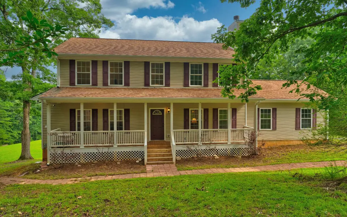 737 N Ball Creek Rd, Ellijay, GA 30540 - #1