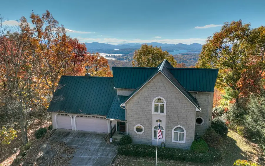 752 Hidden Forest Lane, Hayesville, NC 28904 - Image #2