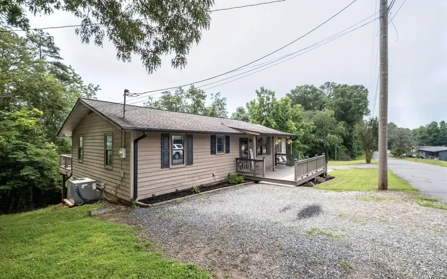 350 Sunrise Street, Murphy, NC 28906 - Image #3