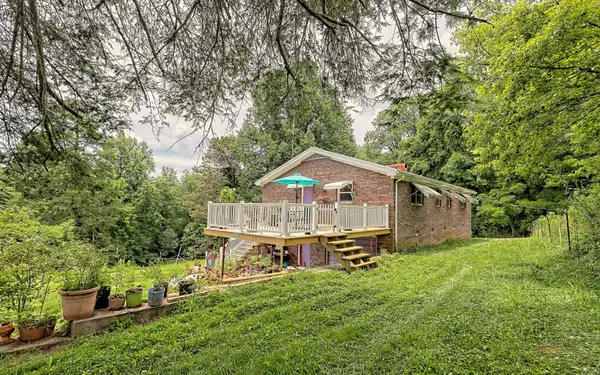 192 Winchester Cove Rd, Hayesville, NC 28904