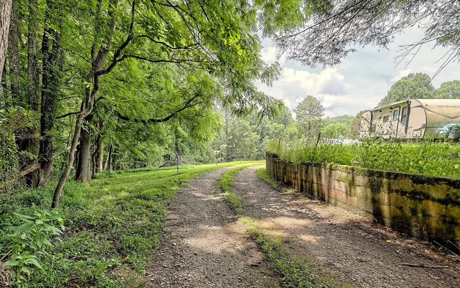 192 Winchester Cove Rd, Hayesville, NC 28904 - Image #3