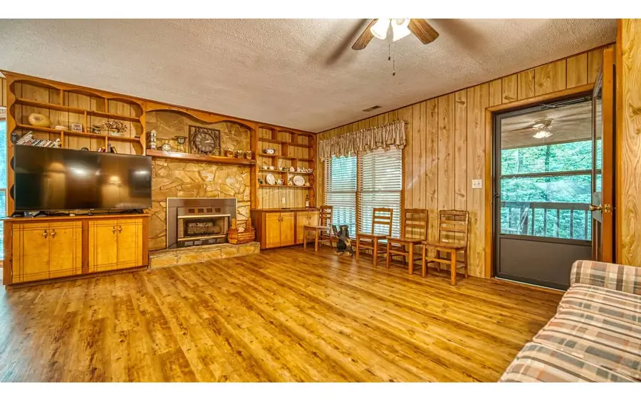 4309 Ackerman Circle, Hiawassee, GA 30546 - Image #2