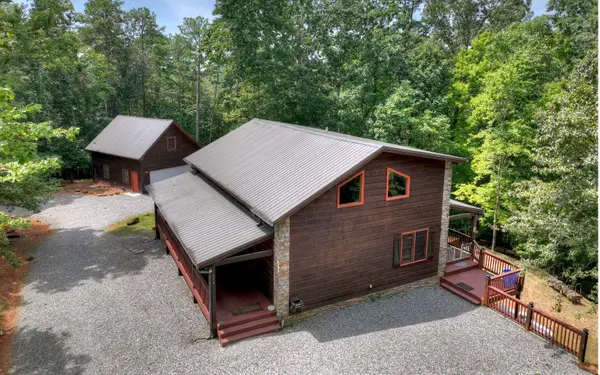 636 Frigate Dr, Ellijay, GA 30540