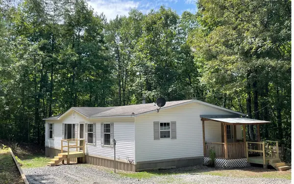 195 Cherokee Rd, Blairsville, GA 30512