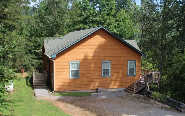 2440 Indian Trail, Hiawassee, GA 30546